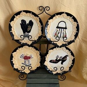 4 Piece Decorative Plates